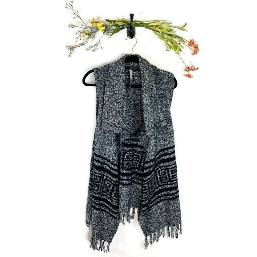 5 for $30 Kensie Sleeveless Cardigan Sweater Small Gray